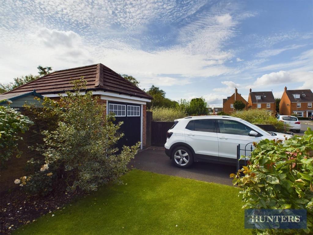Driveway.jpg
