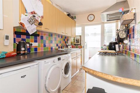 3 bedroom end of terrace house for sale, Downlands Avenue, Worthing