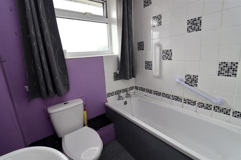 3 Cherry Drive, Holme On Spalding Moor, York, YO43 4HT