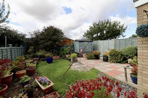 3 Cherry Drive, Holme On Spalding Moor, York, YO43 4HT