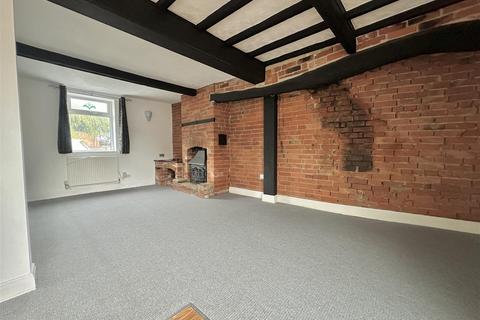 3 bedroom terraced house for sale, Hillside, Castle Donington DE74