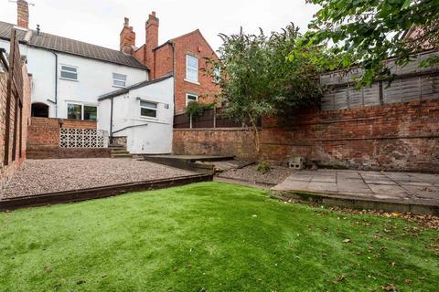 3 bedroom terraced house for sale, Hillside, Castle Donington DE74