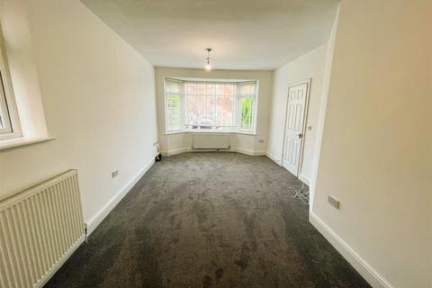 3 bedroom semi-detached house to rent, Grosvenor Road, Portswood, Southampton