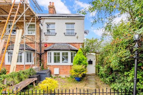 447 Leatherhead Road, Chessington, KT9 2NQ