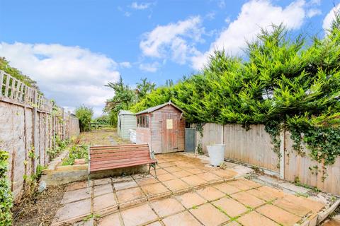 447 Leatherhead Road, Chessington, KT9 2NQ