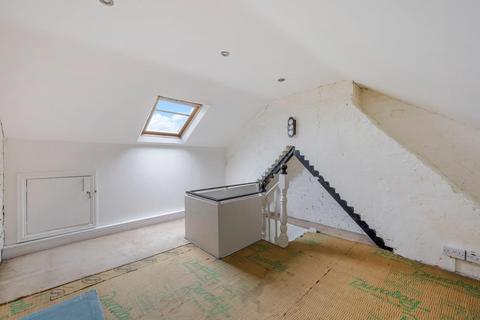 447 Leatherhead Road, Chessington, KT9 2NQ