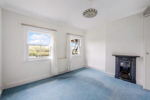 447 Leatherhead Road, Chessington, KT9 2NQ