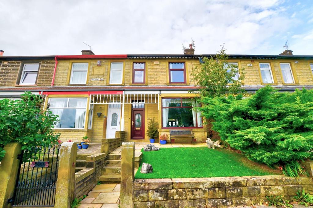Briercliffe Road, Burnley 2 bed terraced house for sale £160,000