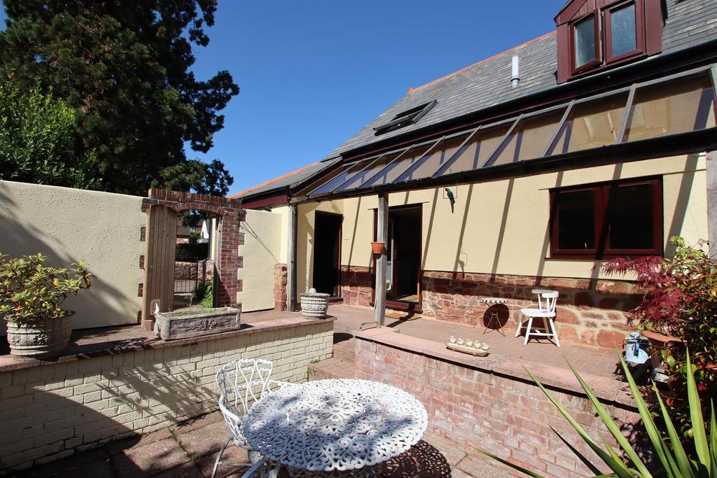 Rear Elevation.JPG