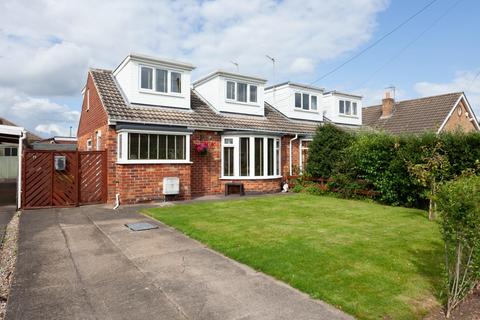 4 bedroom semi-detached house for sale - Springfield Way, York