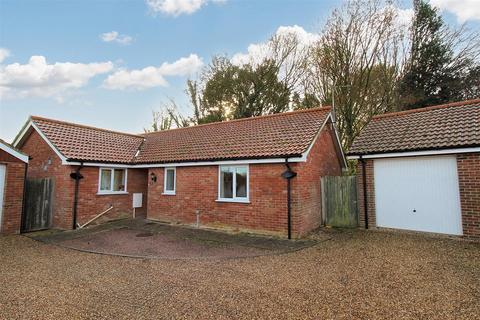 3 bedroom detached bungalow for sale, New Road, Catfield