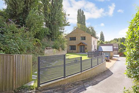 4 bedroom detached house for sale, Paganhill, Stroud