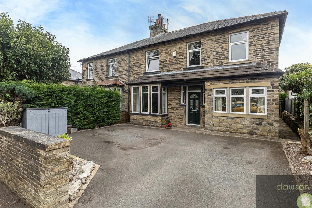Kelvin Road, Elland 4 bed semidetached house for sale £375,000