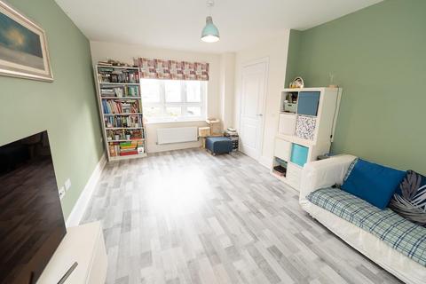 16 Alexander Road, Frenchay, Bristol, BS16 1UZ