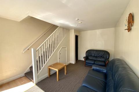 75a Cromwell Road, Hayes, UB3 2PS