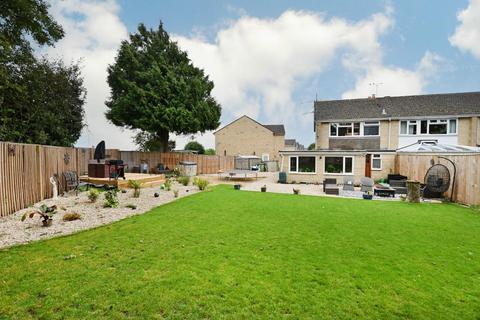 20 Aldsworth Close, Fairford, GL7 4LB