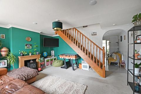 20 Aldsworth Close, Fairford, GL7 4LB