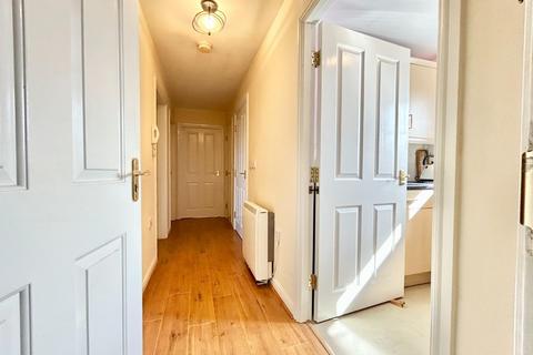 2 bedroom flat for sale, Pennyfields, Bolton-Upon-Dearne, Rotherham