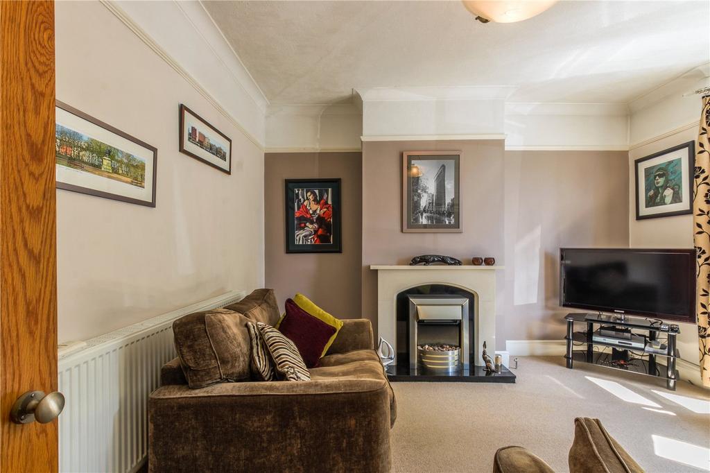 Hall Street, Bedminster, Bristol, BS3 2 bed terraced house for sale £