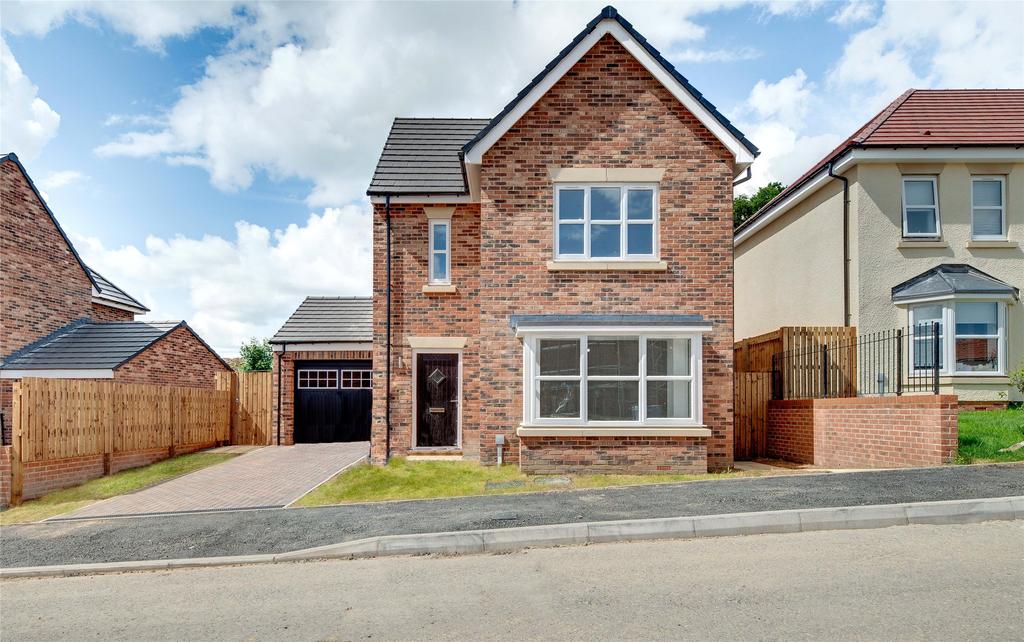 McCoull Drive, Cottier Grange, Prudhoe, NE42 3 bed detached house £
