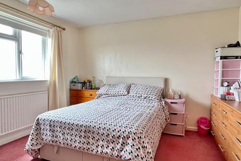 14 Westrip Place, Stroud, GL5 4QS