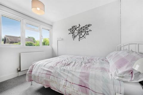 21 Francis Chichester Close, Ascot, SL5 9AG