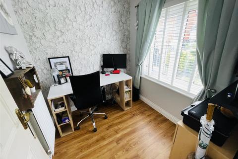 4 bedroom detached house for sale - Lilleburne Drive, The Shires, Nuneaton