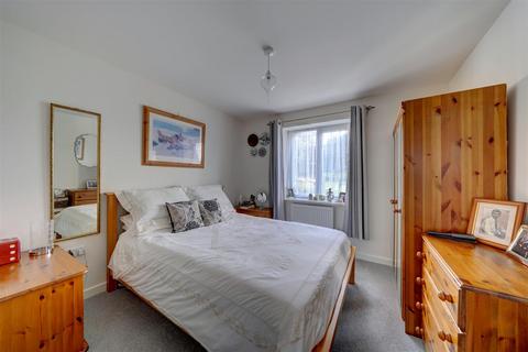 Flat 1, 16 Ashford Road, Worcester, WR2 5FW