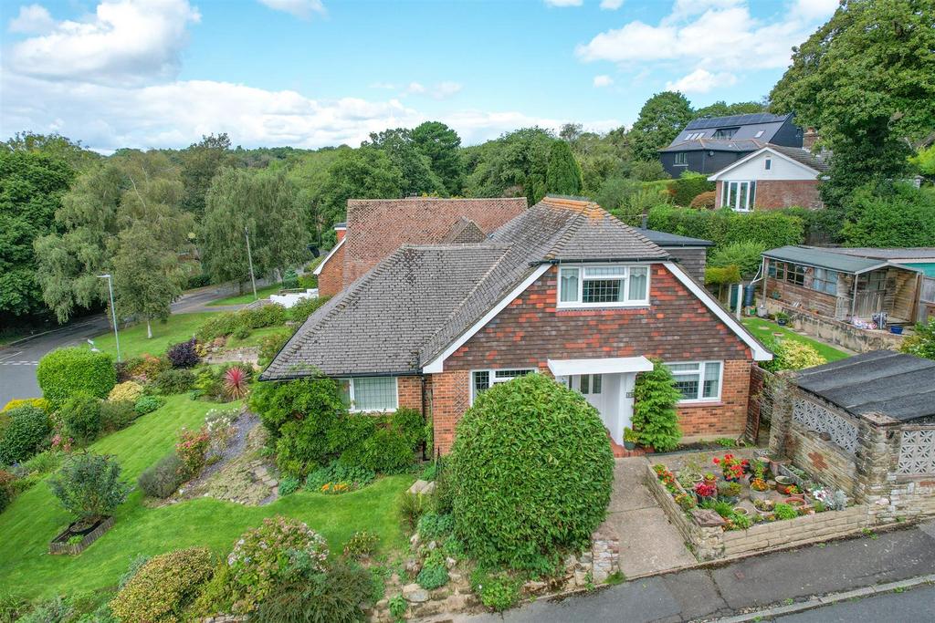 Langham Road, Hastings 4 bed detached house for sale £475,000