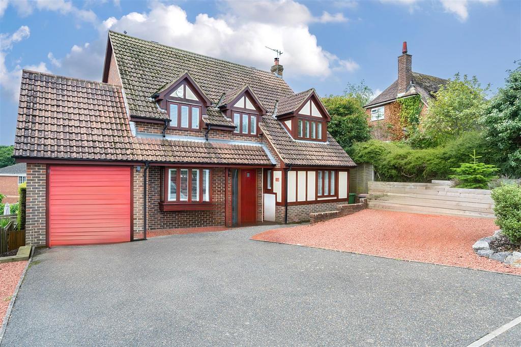 Fernside Avenue, St. LeonardsOnSea 5 bed detached house for sale £