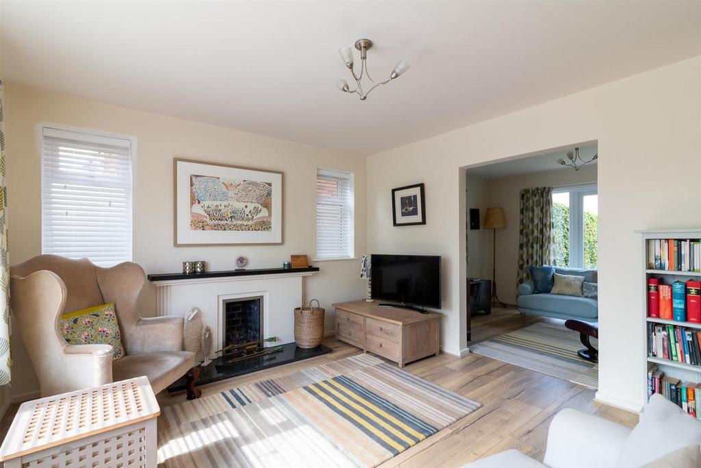 Selby Lane, Keyworth, Nottingham 4 bed detached house £600,000