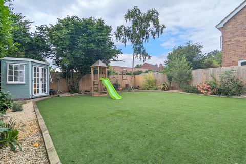 48 Bronsil Drive, Malvern, WR14 1LR
