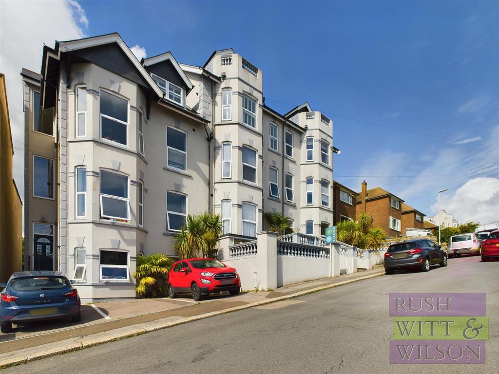 Ashburnham Road, Hastings 2 bed flat for sale £190,000