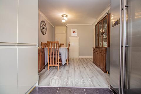 56 Heycroft Drive, Cressing, Braintree, CM77 8JL