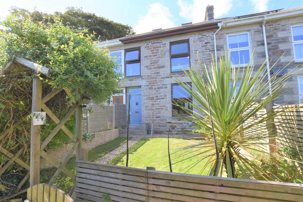 Lanner Hill, Lanner, Redruth, Cornwall, TR16 3 bed terraced house for