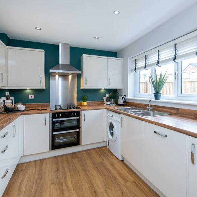 KITCHEN.jpeg