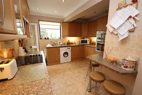 63 North Road, Dartford, DA1 3ND