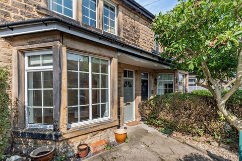 87 Albert Road, Harrogate, HG1 4HT