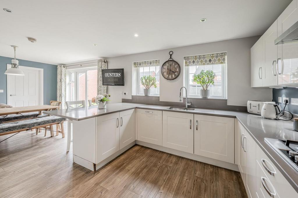 Kitchen Diner