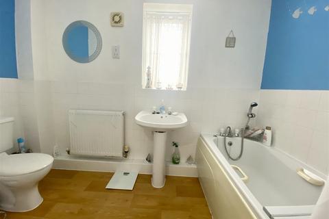 16 Bewick Croft, Coventry, CV2 4QR