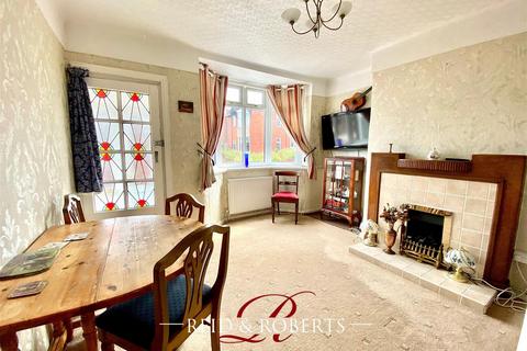 2 bedroom detached bungalow for sale - Vinegar Hill, Rhosllanerchrugog, Wrexham