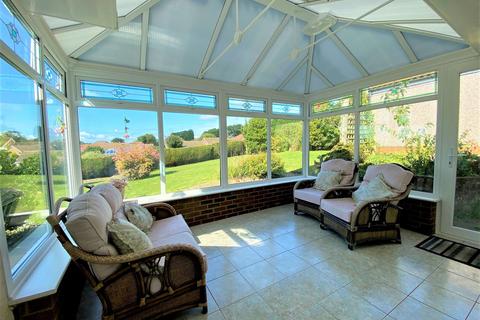 2 bedroom detached bungalow for sale, Broad View, Bexhill-on-Sea, TN39