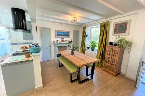 2 Millham Road, Lostwithiel, PL22 0HP
