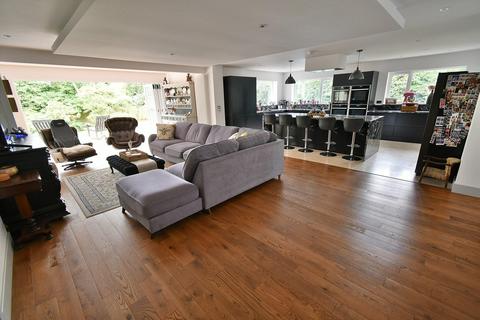 5 bedroom detached house for sale, Beaufoys Close, Ferndown, BH22