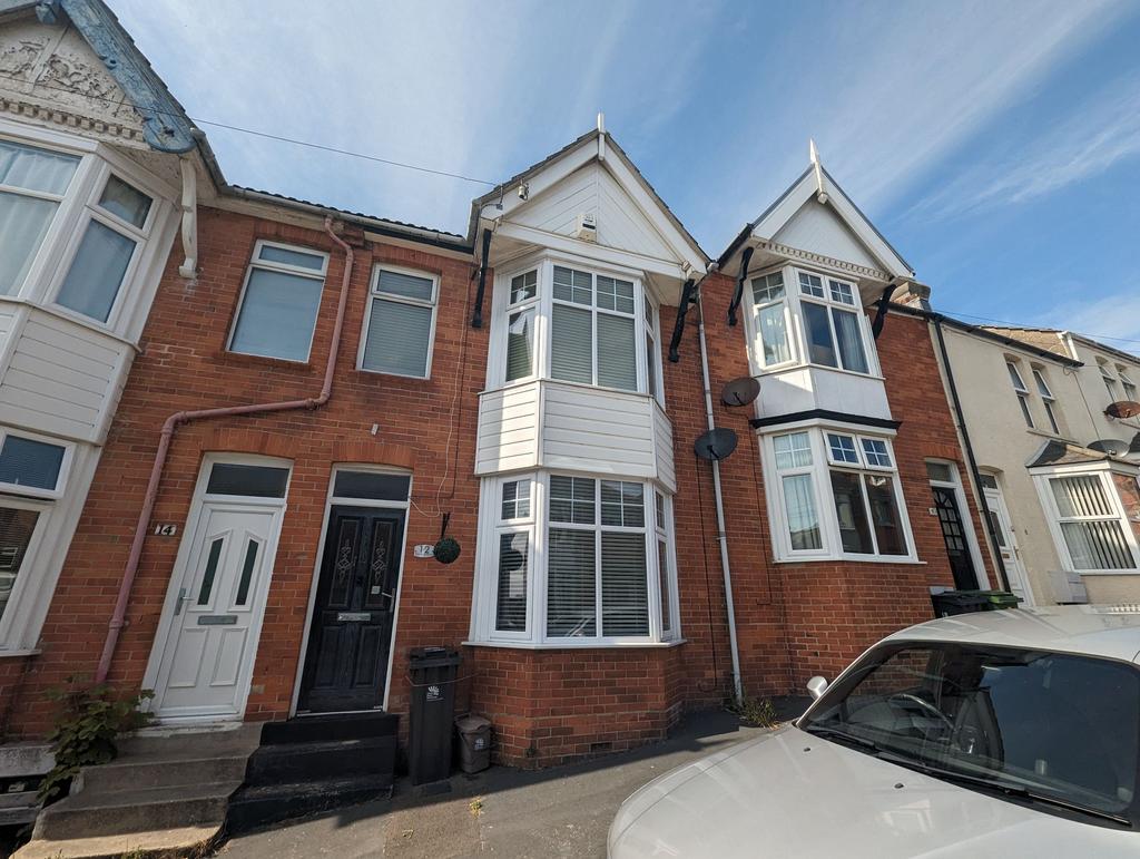 Khartoum Road, Weymouth 3 bed terraced house for sale £325,000