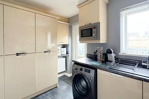 2 bedroom terraced house for sale - Woburn Close, Wallsend, Tyne and Wear, NE28 8TG