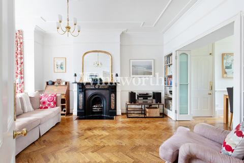 79 Selborne Road, London, N14 7DE