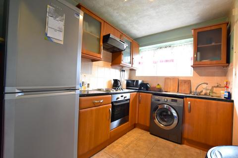 98 Alderwood Road, London, SE9 2LQ