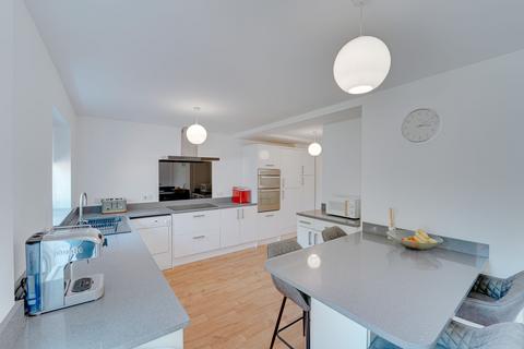 4 bedroom semi-detached house for sale - Royston Avenue, Spaldwick, Cambridgeshire.