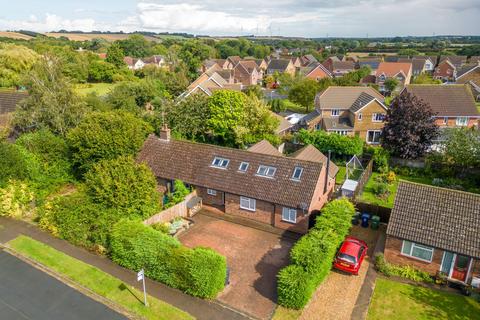 4 bedroom semi-detached house for sale - Royston Avenue, Spaldwick, Cambridgeshire.